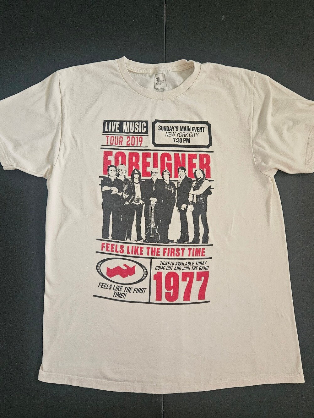 Foreigner Band T-shirt 1977 Tour Graphics Unisex Size Large Natural Color